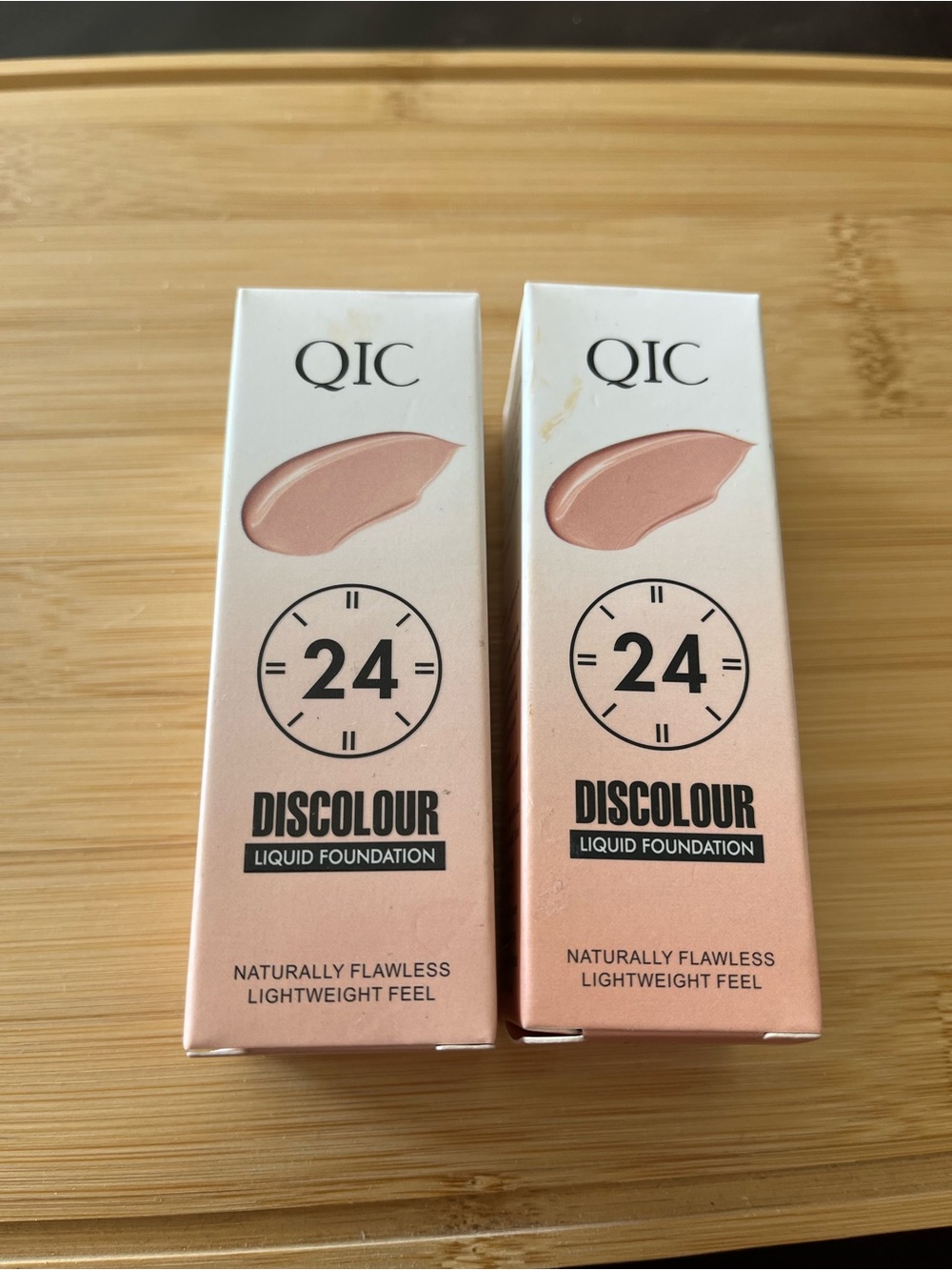 (NWT) QIC Discolour 24H Color-Adapting Liquid Foundation 1 oz 2-Pack